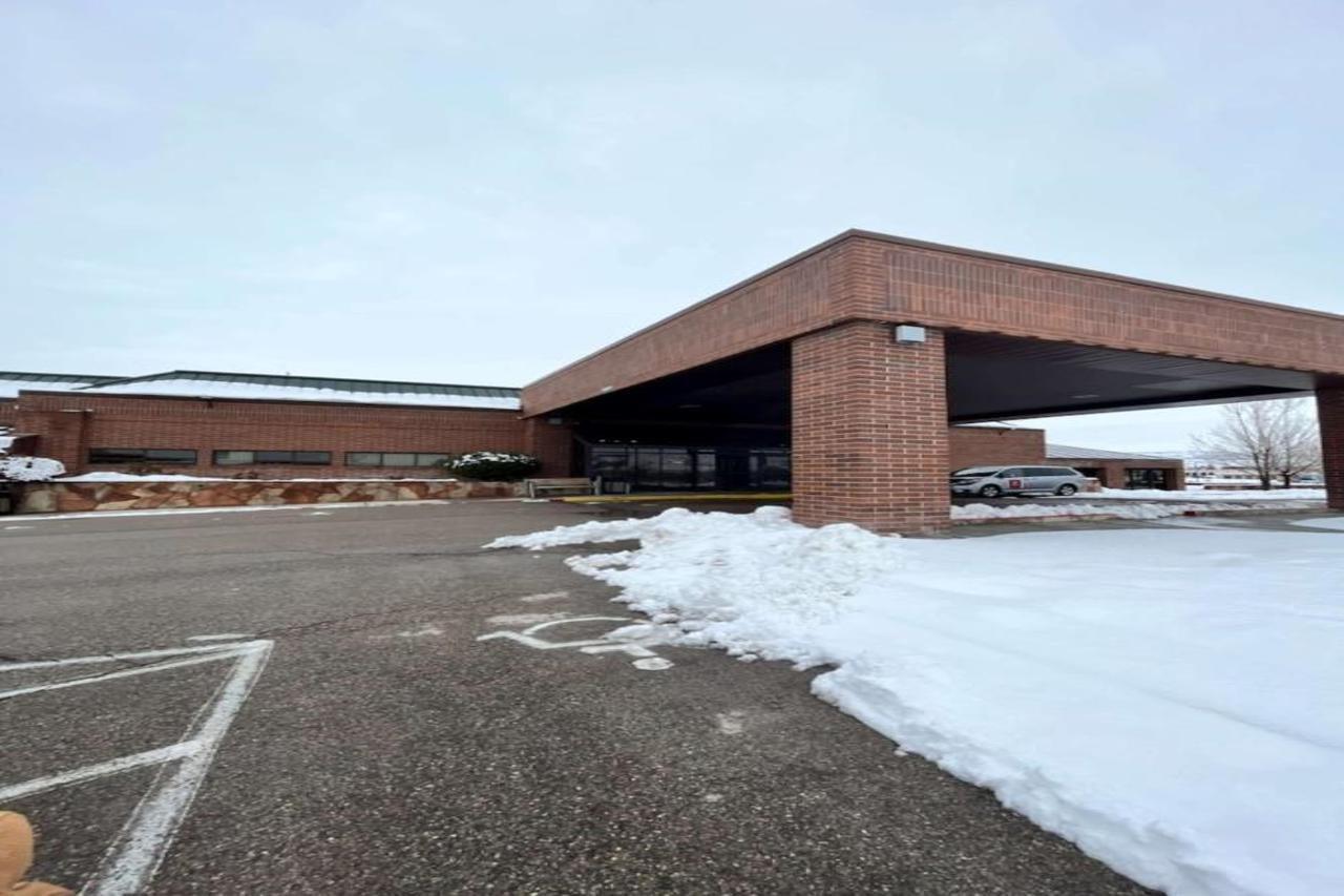 Surestay Plus Hotel By Best Western Price Exteriér fotografie